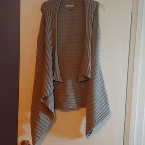 Loft Sleeveless Long Sweater Cardigan - Worn Once Like New Size Medium/Large